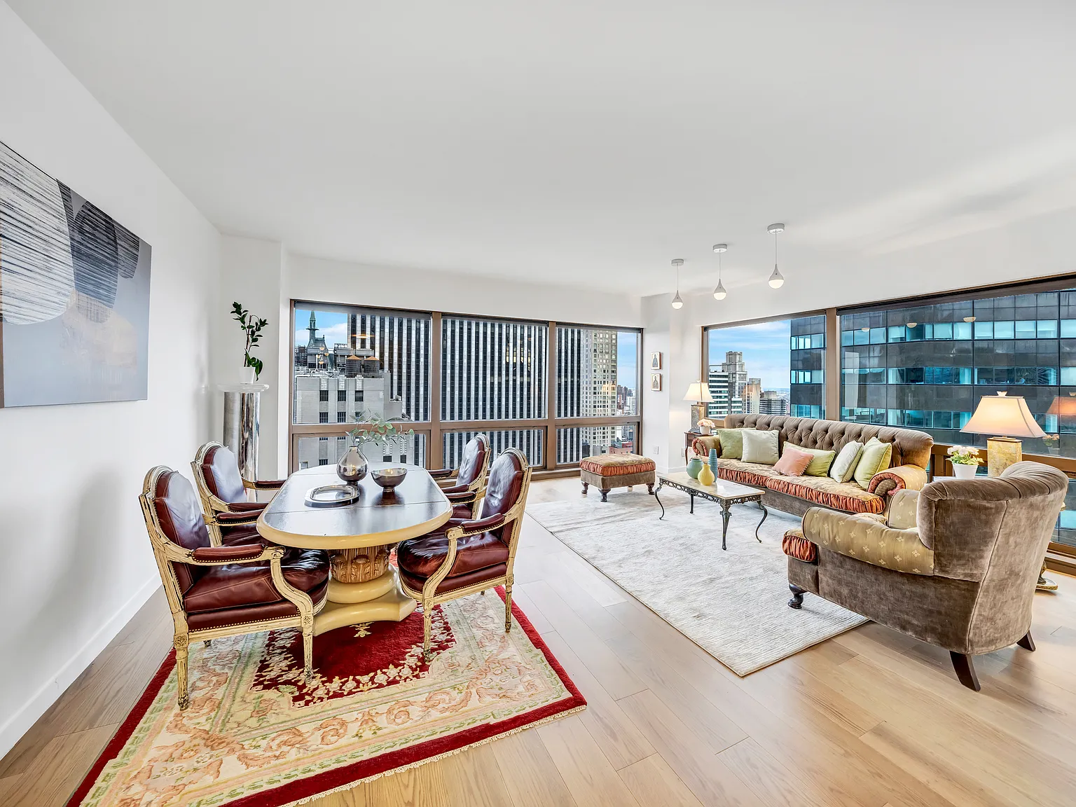 721 5th Avenue — Photo 3