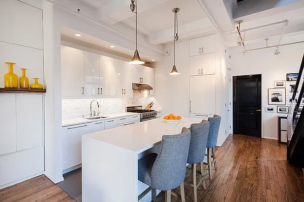 Rented by Corcoran | media 14