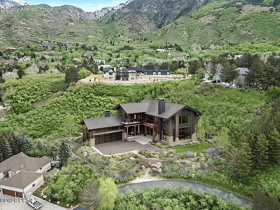 4th image of 10667 Hidden Ridge Ln