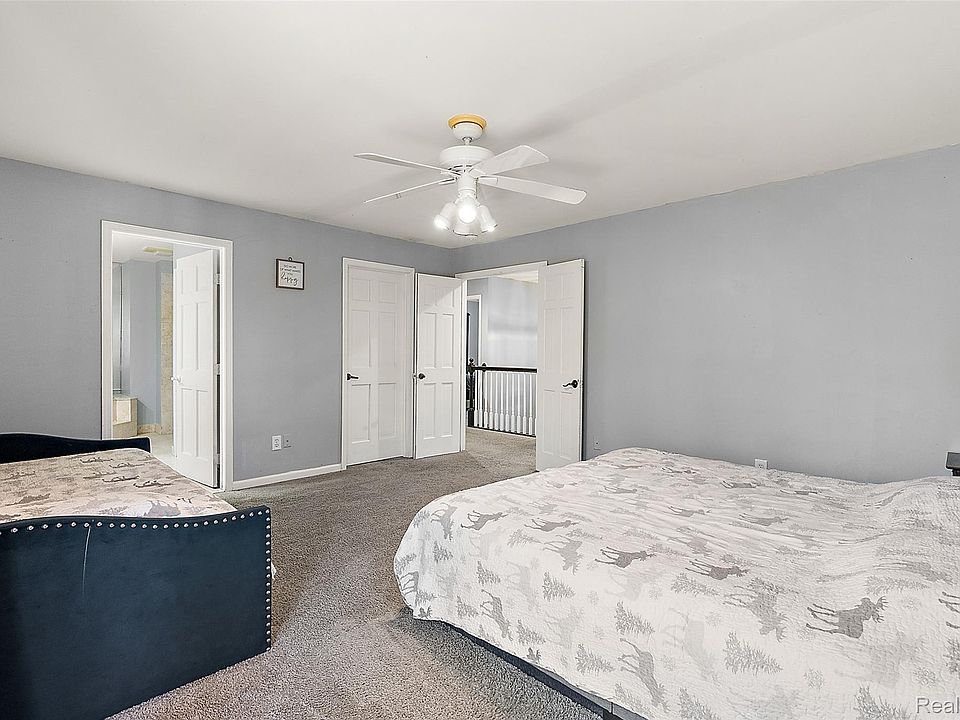2475 S Ortonville Rd, photo 23
