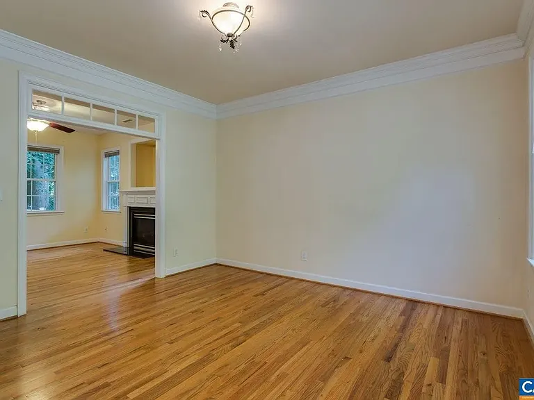 305 E Monacan Dr — Photo 10
