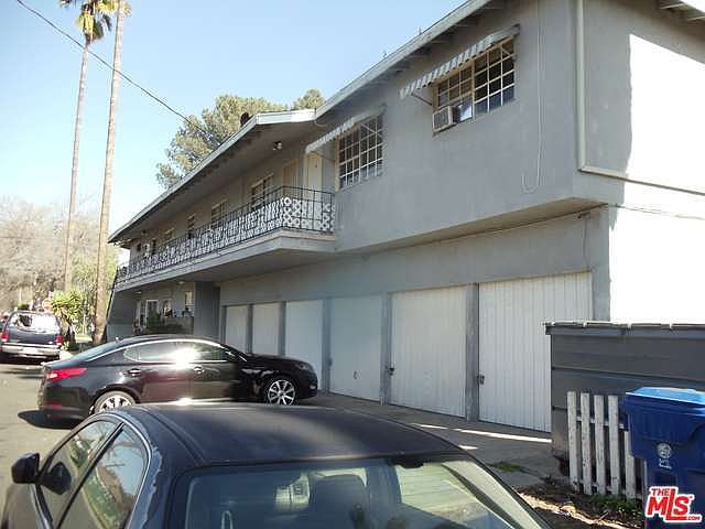 1st image of 6054 Farmdale Ave