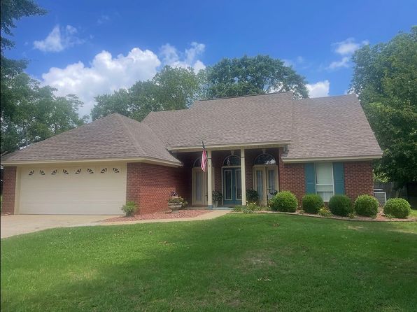 485 Spring Hollow Dr
