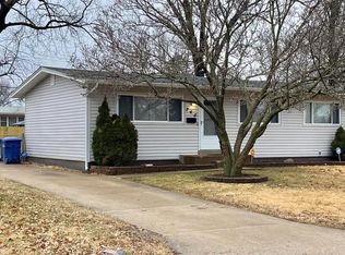 745 Gonzaga Ln, Florissant, MO 63031
