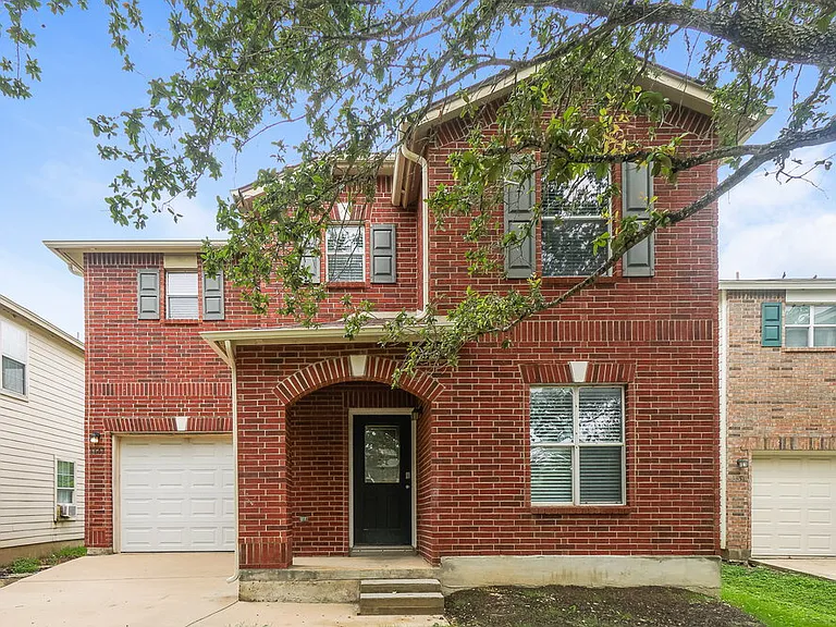 6647 Arbor Farm — Photo 1