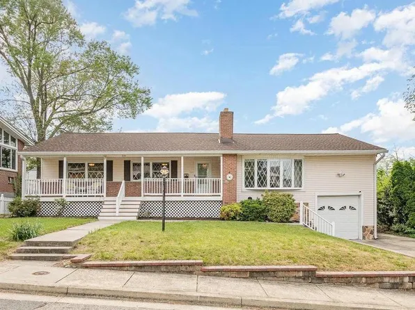 219 Coronet Dr, Linthicum, MD 21090