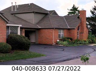 2432 Huntmaster Ln, Grove City, OH