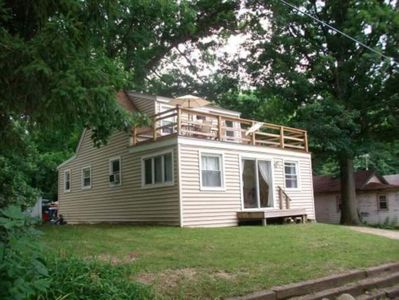 73 E Duck Lake Dr, Gobles, MI, 49055
