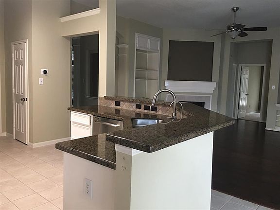 2nd image of 4514 Pebblestone Dr