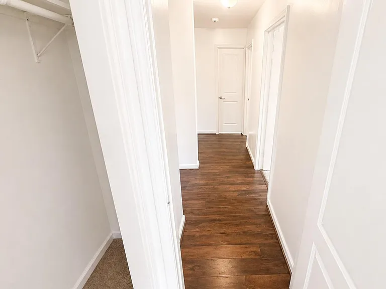 5103 Willow Glen Dr — Photo 19