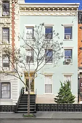 331 West 19th Street in Chelsea