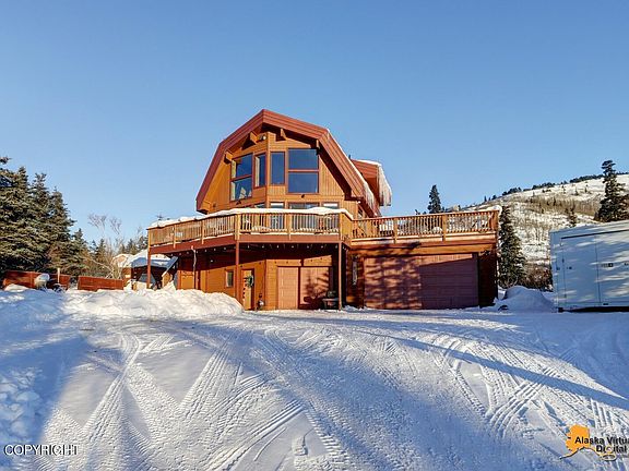 2nd image of 18211 Norway Dr