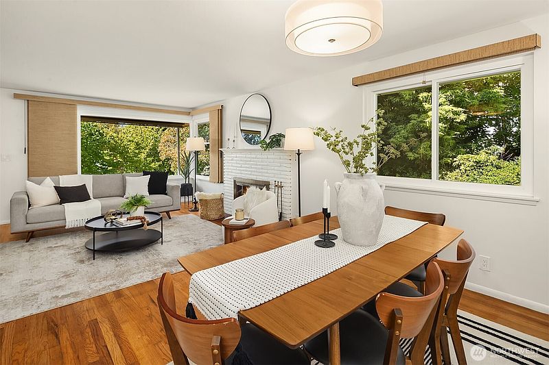 5th image of 7720 36th Avenue SW