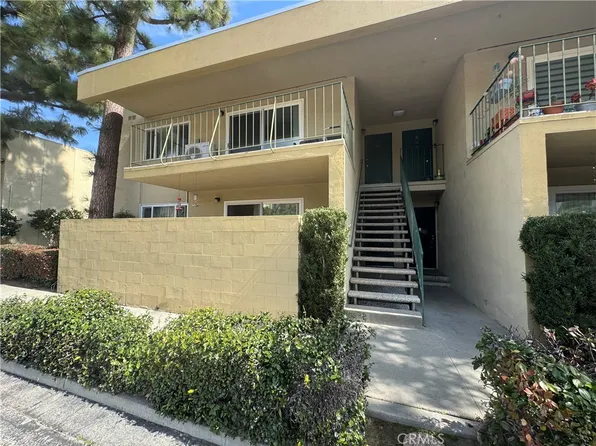 11138 Aqua Vista St, North Hollywood, CA 91602