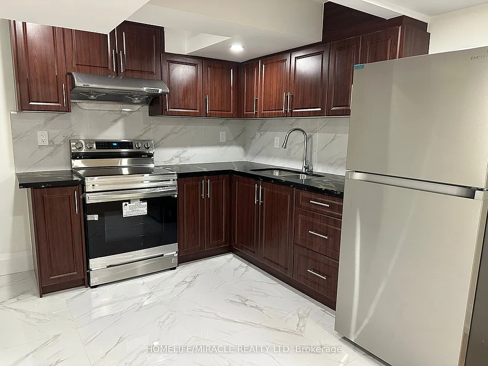 11 Cresswell Dr