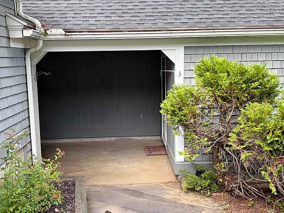 2nd image of 49 Orchard Hill Road 3 (AKA #703)