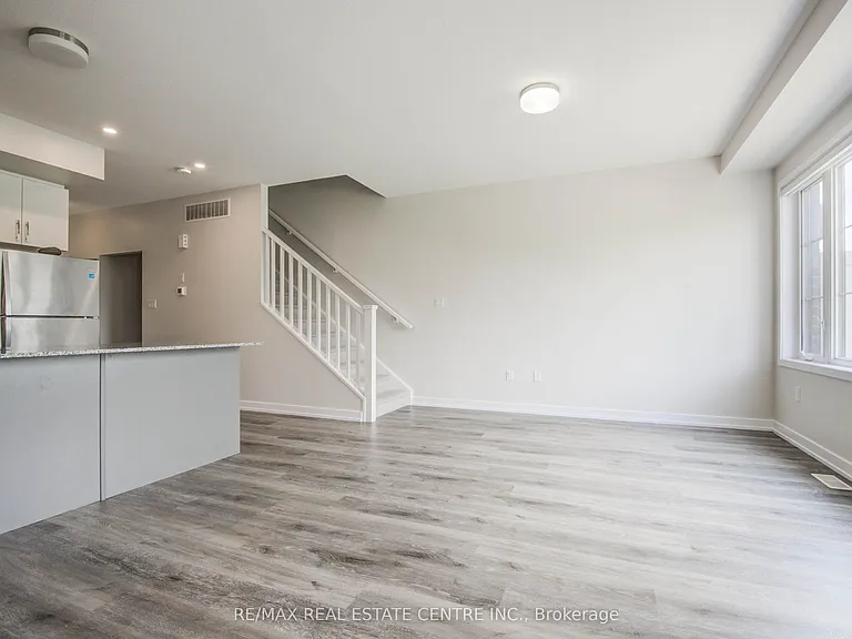 350 River Rd #7 — Photo 14