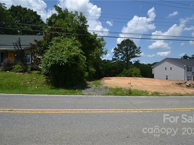 516 Old Charlotte Rd SW, Concord, NC, 28027