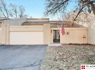 3064 S 160th Plz, Omaha, NE 68130