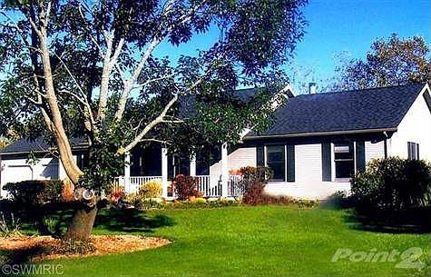 2nd image of 67 Elm Ct