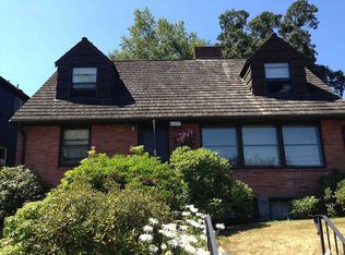 6057 37th Ave NE, Seattle, WA 98115