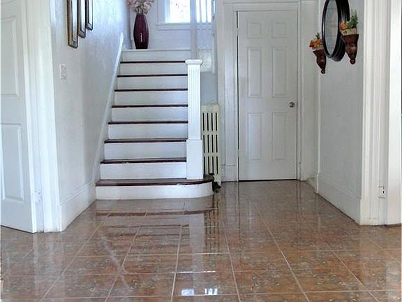 3rd image of 38 Wellesley Ave