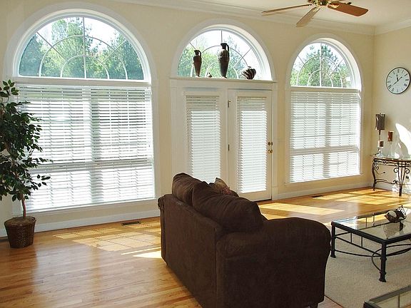 5th image of 1315 Ridgetree Trails Ct
