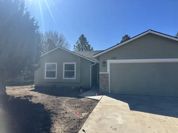 1765 E Oakcrest Dr, Meridian, ID 83646