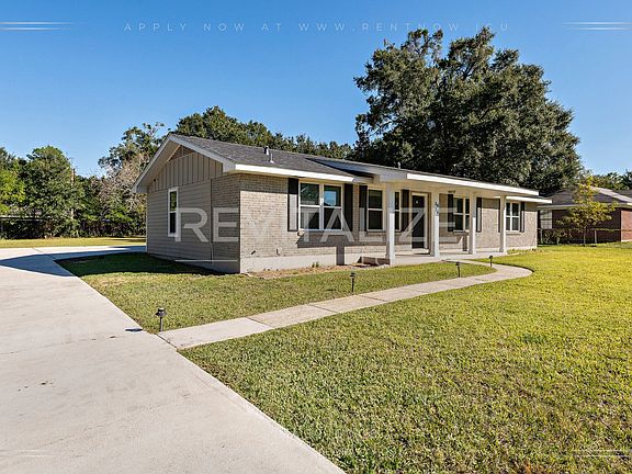 2nd image of 6424 Shady Ln