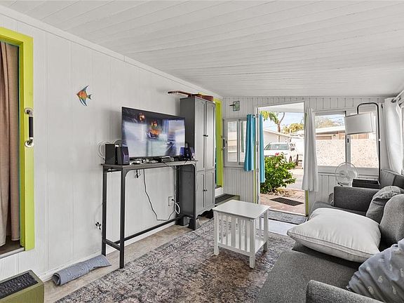 4th image of 10315 CORTEZ ROAD W #62-4