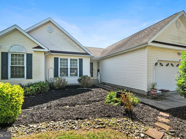 151 Albert Pl, Felton, DE 19943