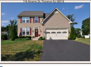 118 Abrams Dr, Florence, NJ 08518