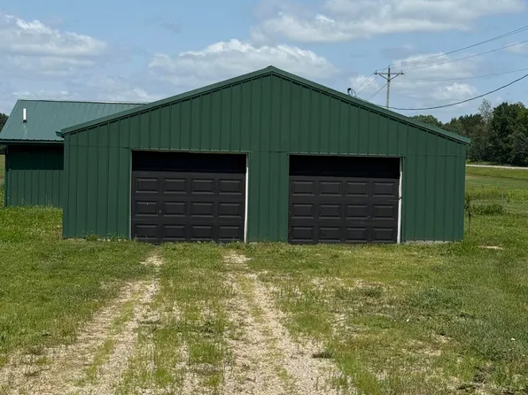 3062 Forteen Mile Rd, Marion, MI 49665