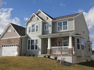 156 Preston Trails, Pickerington, OH 43147