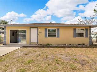 811 12th Ave W, Bradenton, FL 34205