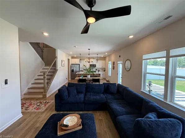 2654 Wood Valley Rd, Winston Salem, NC 27106