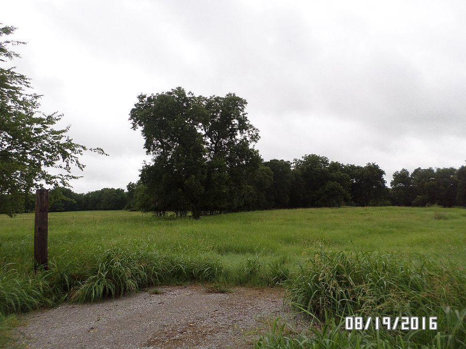 2nd image of 10476 Peanut Rd