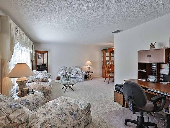 2nd image of 2868 Longleaf Ln