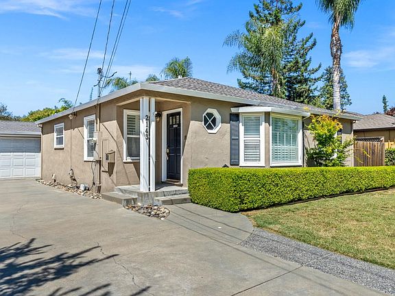 3rd image of 2143 Bello Ave