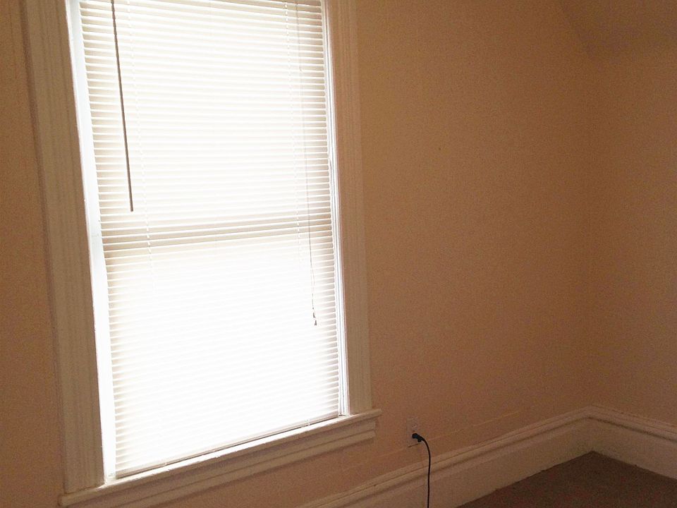 extra room for den or study