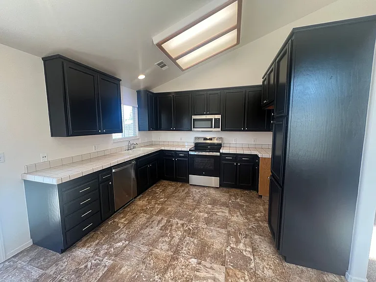 603 Cinnabar Way — Photo 6