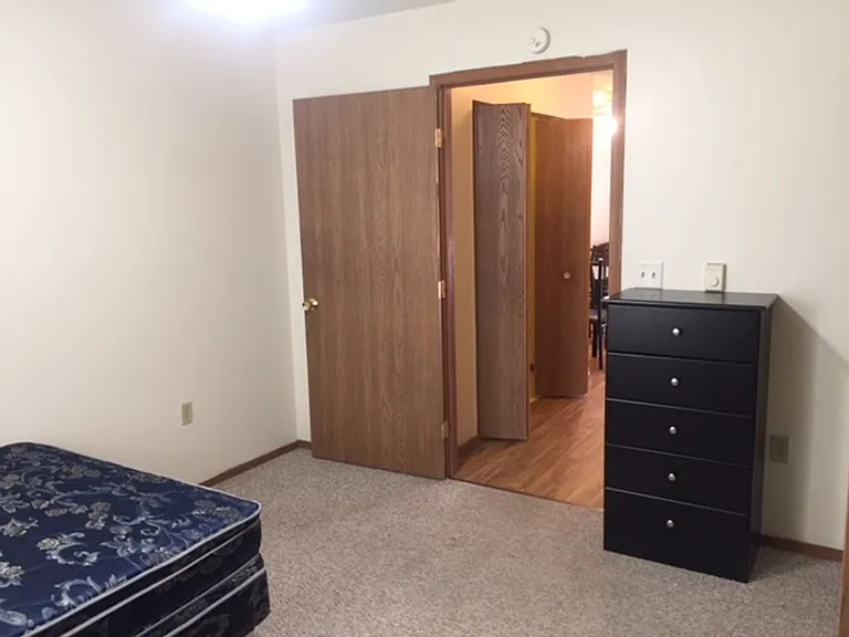 1301 E Harding Dr — Photo 11