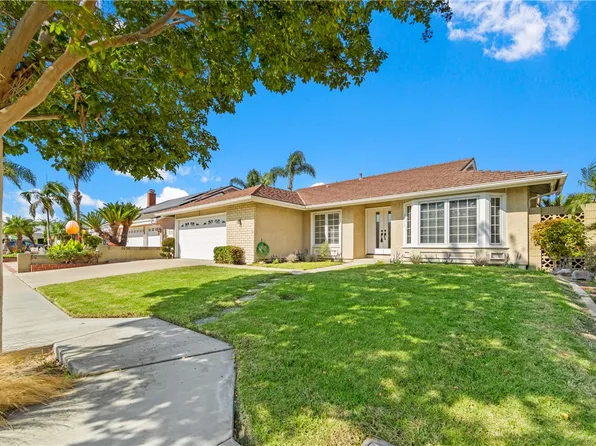 5813 Holmby Ct, Cypress, CA 90630