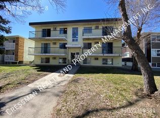 828 Empress St #8, Regina, SK S4T 5E1