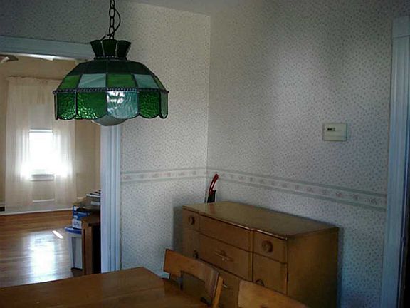 5th image of 22 Leonard Ave