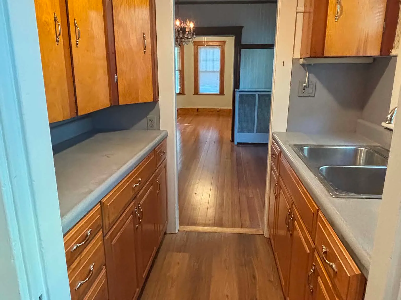 2 bed, 1150 sqft, $2,600 — Photo 3