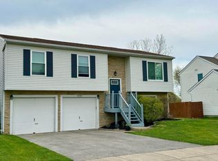4134 Demorest Cove Ct, Grove City, OH 43123