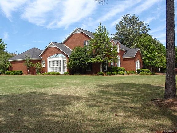 3rd image of 9425 Heathrow Dr