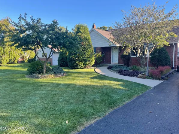 621 Buffalo Rd, Lewisburg, PA 17837