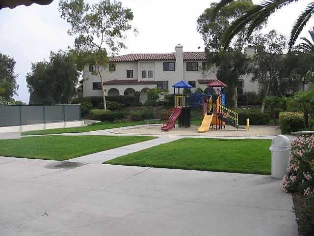 1st image of 135 Alicia Way